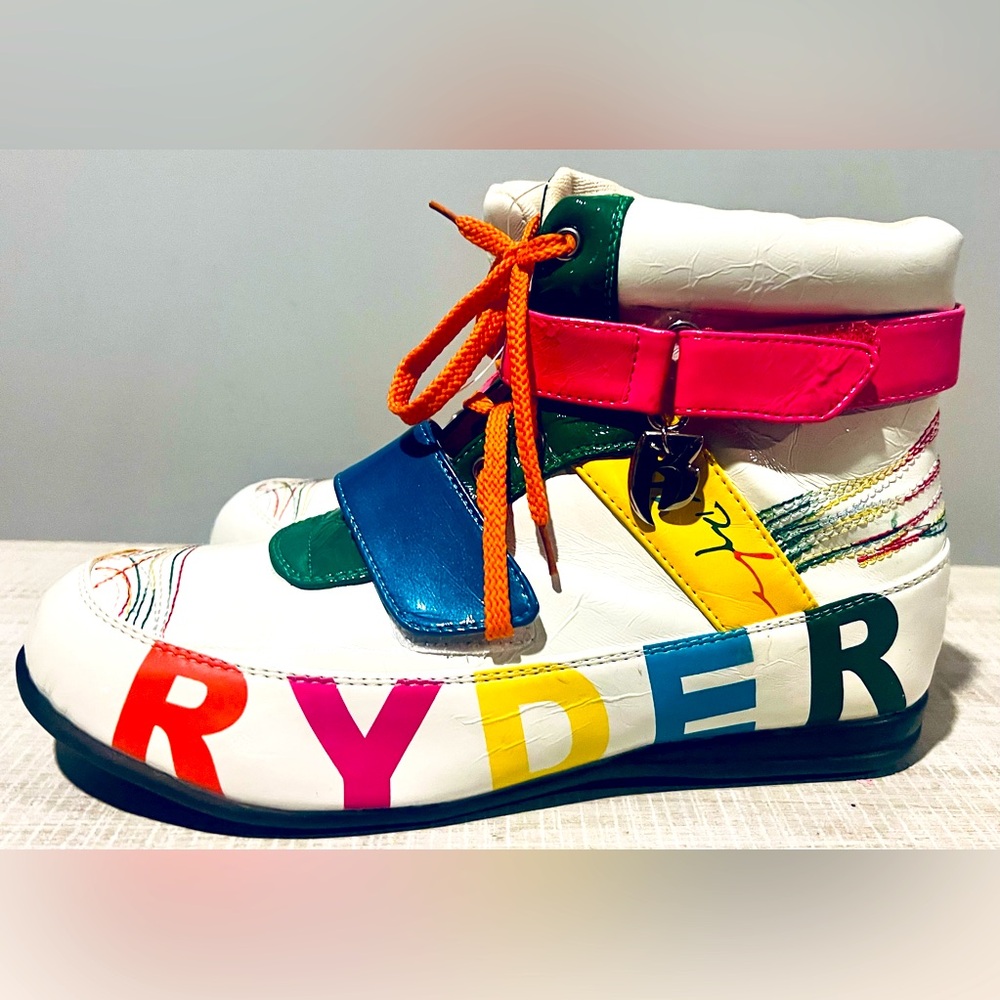 RUFF RYDER FAUX PATENT LEATHER SKATER HI TOP SNEAKERS WOMEN’S SIZE 9~NEW